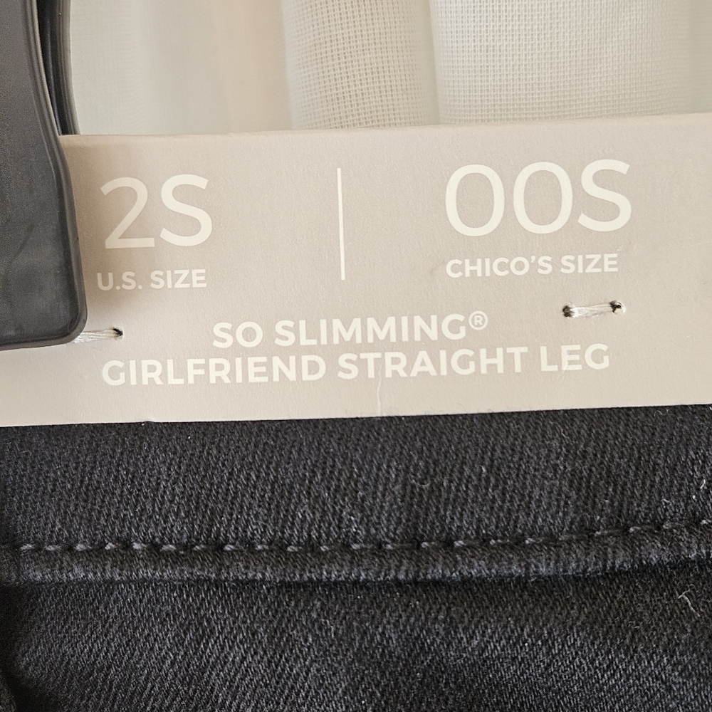 NWT CHICO SO SLIMMING GIRLFRIEND STRAIGHT LEG BASIC BLACK JEANS SIZE 2S / CH 00S - Picture 10 of 11